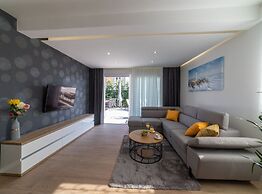 Luxury Kastela Villa With Heated Pool and Lounge Area