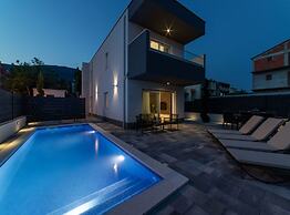 Luxury Kastela Villa With Heated Pool and Lounge Area