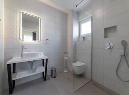 Luxury Kastela Villa With Heated Pool and Lounge Area