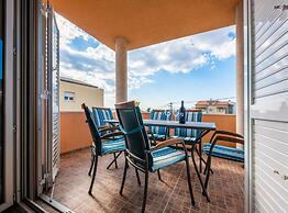 Charming and Tranquil Kastel Gomilica Apartment With Balcony and Patio