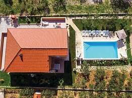 Exclusive Elegant Villa With Pool in Kastel Novi