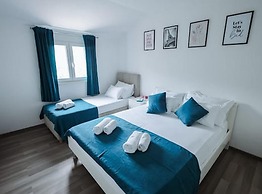 Exclusive Elegant Villa With Pool in Kastel Novi