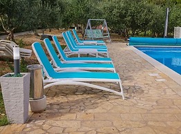 Exclusive Elegant Villa With Pool in Kastel Novi