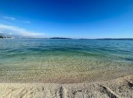 Bright and Cozy Apartment With Balcony in Kastel Luksic