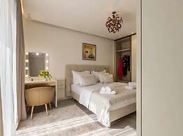 Sophisticated Oasis Residence Villa With Pool