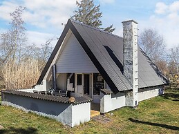 6 Person Holiday Home in Rodby