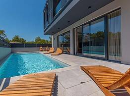 Luxury Contemporary Villa in Vodice With Pool, Sauna and Hot Tub