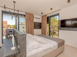 Luxury Contemporary Villa in Vodice With Pool, Sauna and Hot Tub