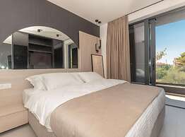 Luxury Contemporary Villa in Vodice With Pool, Sauna and Hot Tub