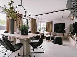 Luxury Contemporary Villa in Vodice With Pool, Sauna and Hot Tub