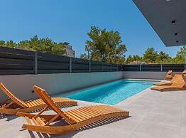 Luxury Contemporary Villa in Vodice With Pool, Sauna and Hot Tub