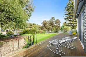 Pelican Cottage - Pet Friendly - Wifi