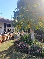 Milang Lakefront Retreat