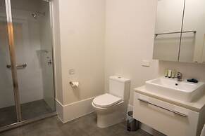 Seafield Tower Glenelg Apartment no 4