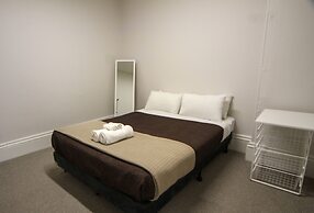 Seafield Tower Glenelg Apartment no 4