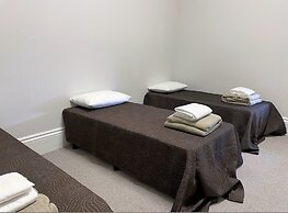 Seafield Tower Glenelg Apartment no 4