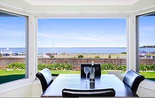 Beachfront Bliss - Wi-fi BBQ Group House