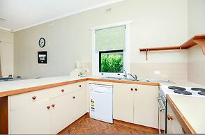 Beachfront Bliss - Wi-fi BBQ Group House