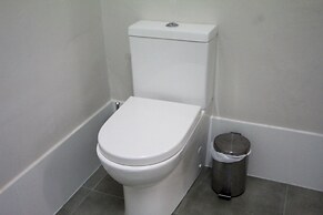 Seafield Tower Glenelg Apartment no 6