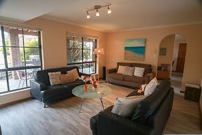 Encounter Bay Family Retreat Pets Welcome