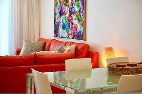 Breeze Beachfront Apartment no 9