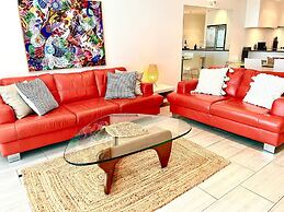 Breeze Beachfront Apartment no 9