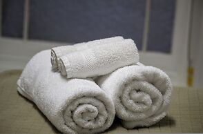 Seafield Tower Glenelg Apartment no 5