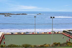 The Dolphins 7 - A View To Remember