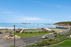 The Dolphins 7 - A View To Remember