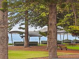 Breeze Beachfront Apartment no 1 - First Floor