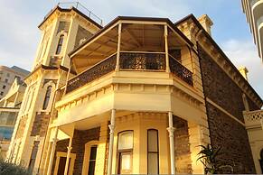 Seafield Tower Glenelg Apartment no 3