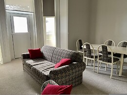 Seafield Tower Glenelg Apartment no 3