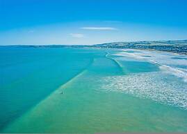 Tahren Beachfront Shack Wifi - Pet-friendly