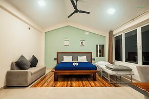 Commune18 Resorts