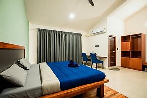 Commune18 Resorts