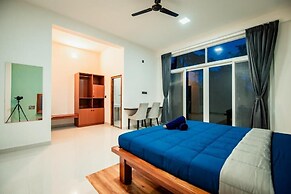 Commune18 Resorts