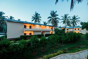 Commune18 Resorts