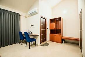 Commune18 Resorts