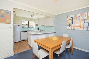 South Seas - Port Elliot Beachfront Apt - Wifi