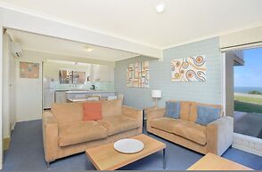 South Seas - Port Elliot Beachfront Apt - Wifi