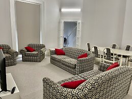 Seafield Tower Glenelg Apartment no 2