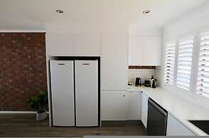 Southern Sands Beachfront Apartment