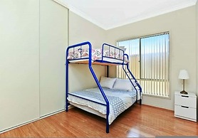 Waterfront Retreat - Private Jetty - Wifi