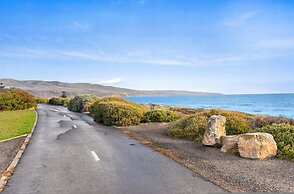 Avaya Sellicks Beachfront Getaway- Wifi