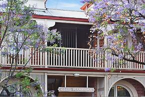 City Apt no 7 Cecil Mansions Wi-fi 2parking