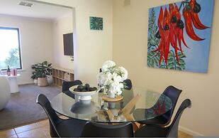 Mclaren Vale Vineyard Homestead