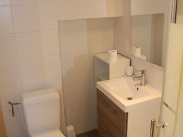 Mystical Apartment With Mountain View