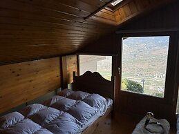 Chalet With Mesmerizing Mountain View