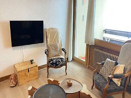 Ski Lift Apartment With Views