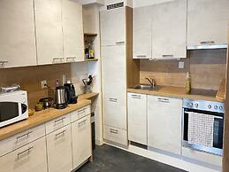 Ski Lift Apartment With Views